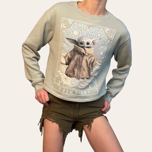 Star Wars Baby Yoda Crop Top 💕 - Picture 5 of 6